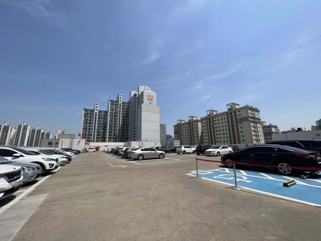 코스트코 양평점 옥상 주차장